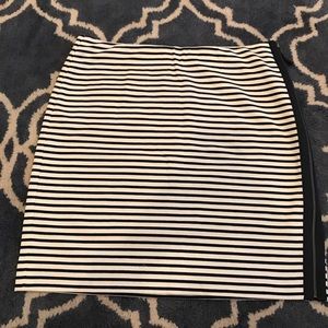 NWOT Madewell Eventide Zip Skirt